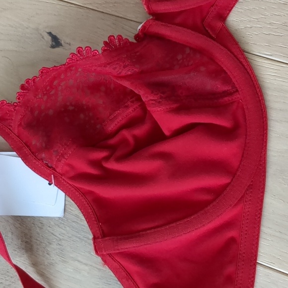 NWT Size 36C Liz Claiborne Red Bra Soft Touch Lining Full Support - Picture 5 of 12